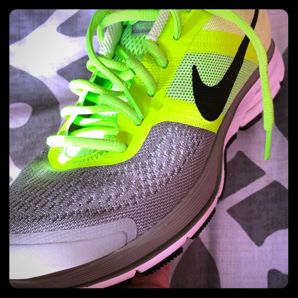 Nike running shoes. Women’s size 8 only worn twice